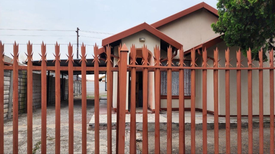 3 Bedroom Property for Sale in Meriteng North West